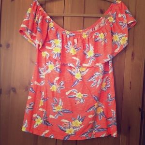 Tropical off-the-shoulder tee